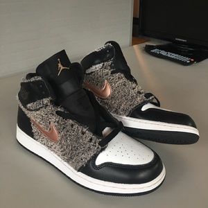 Girls Nike Air Jordan 1